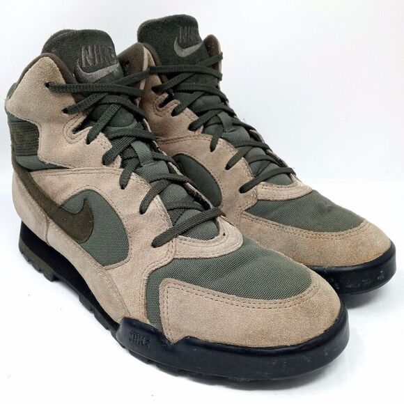 nike caldera hiking boots
